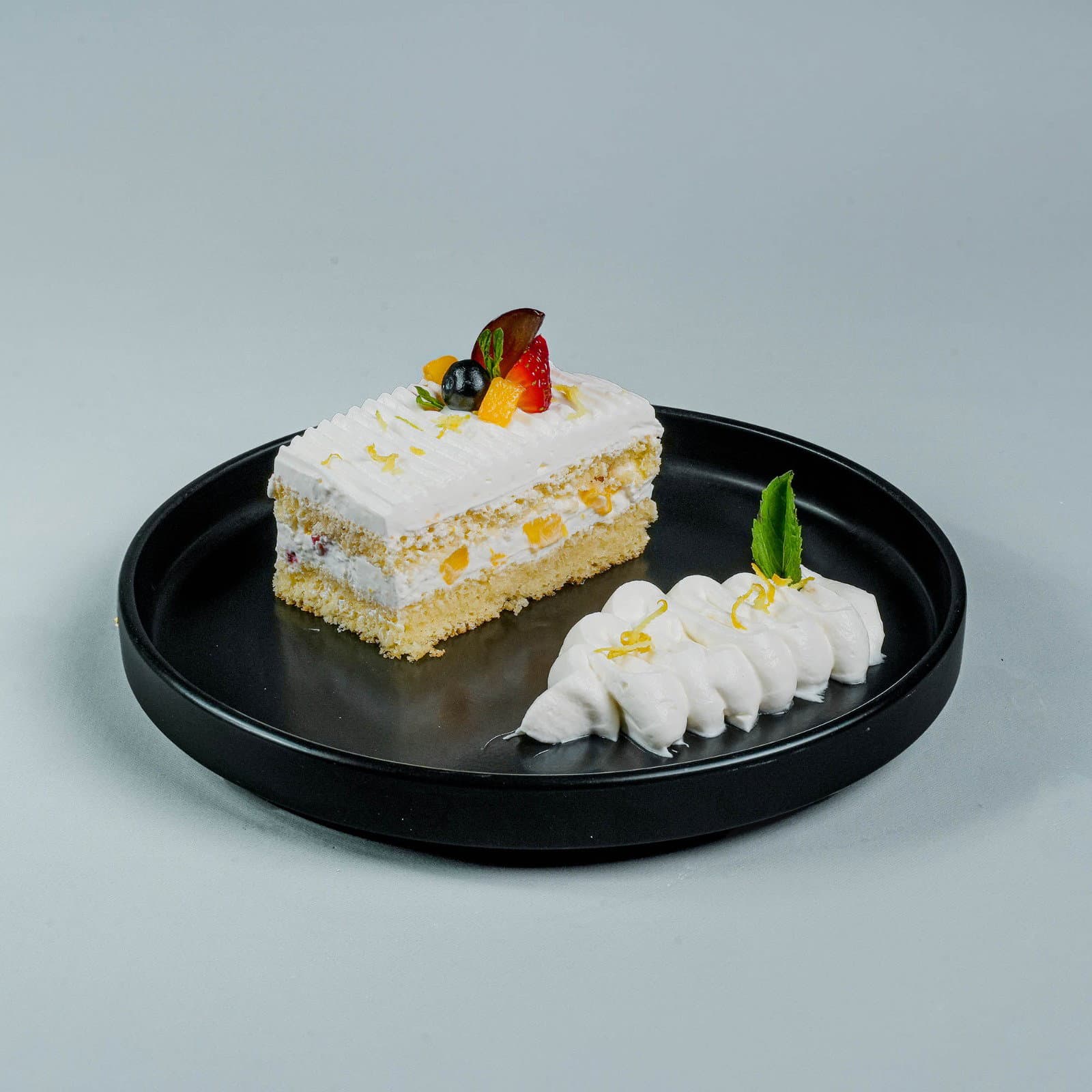 Mixed Fruit Delight Cake